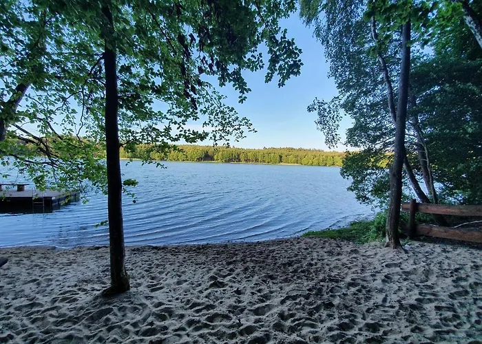 Z Basenem Nad Jeziorem Gwiazdy, Ostoja Bukowo, Kaszuby Borowy Mlyn