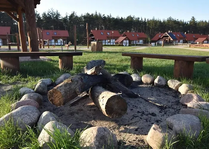 Z Basenem Nad Jeziorem Gwiazdy, Ostoja Bukowo, Kaszuby *